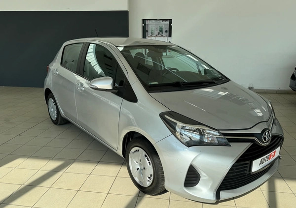 Toyota Yaris cena 37500 przebieg: 142578, rok produkcji 2015 z Częstochowa małe 497
